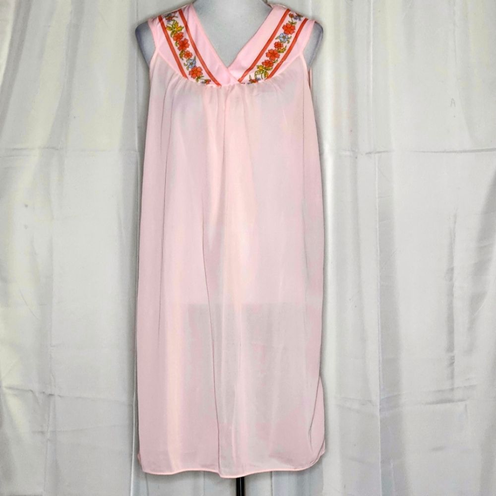 Philmaid Vintage Rose Coral Pink Floral V-Neckline Sleeveless Shift Nightgown